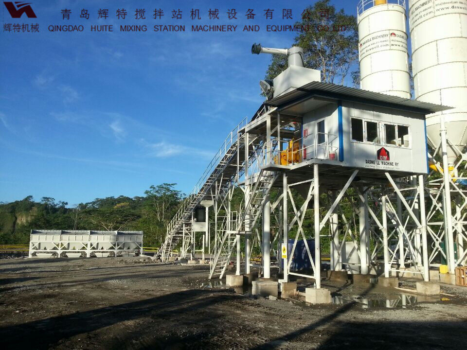 輝特混凝土攪拌站HZS90攪拌臂布置合理，攪拌性能強