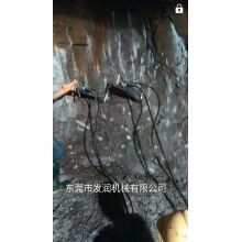 小型隧洞采巖石新設(shè)備液壓劈石機(jī)