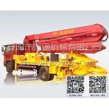 小型車(chē)載混凝土輸送泵