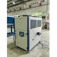 金礦工人專(zhuān)用冷風(fēng)機(jī)，金礦人員常用冷風(fēng)機(jī)，金礦工人采用冷風(fēng)機(jī)降溫，金礦人員常用制冷機(jī)冷風(fēng)降溫制冷